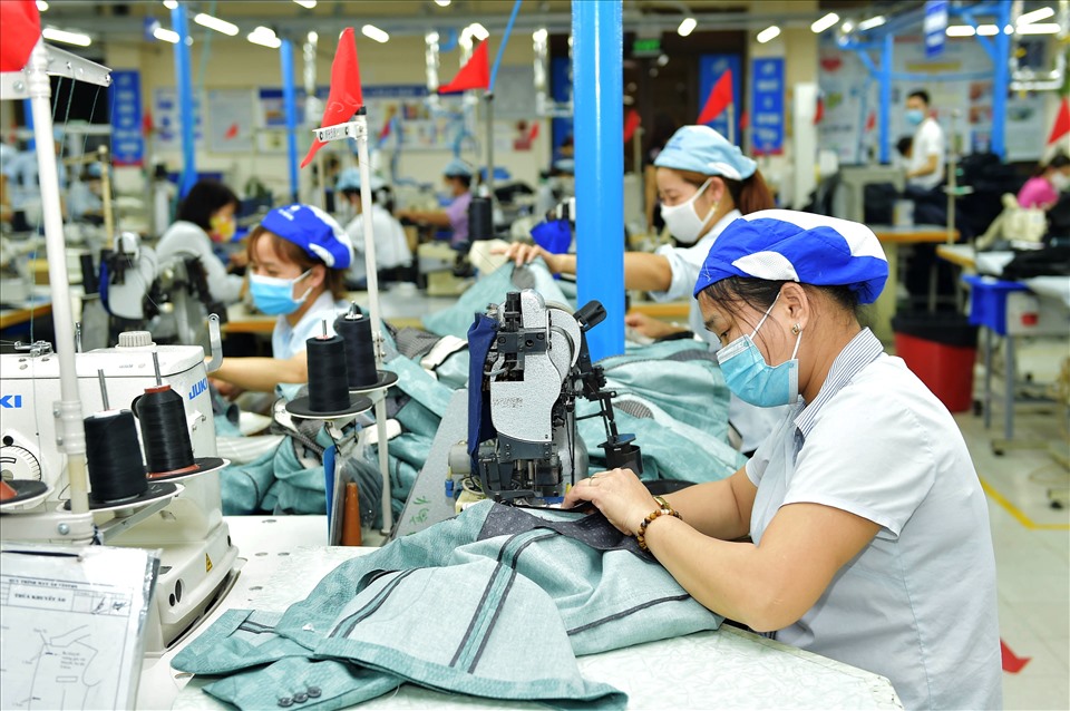 Vietnam’s Economy Continues Strong Recovery