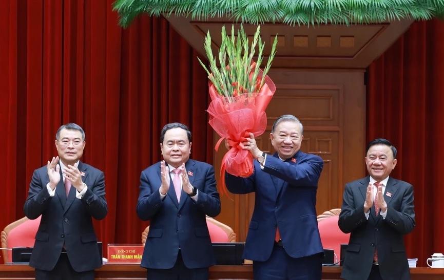 14th Party Central Committee unanimously elects To Lam as General Secretary