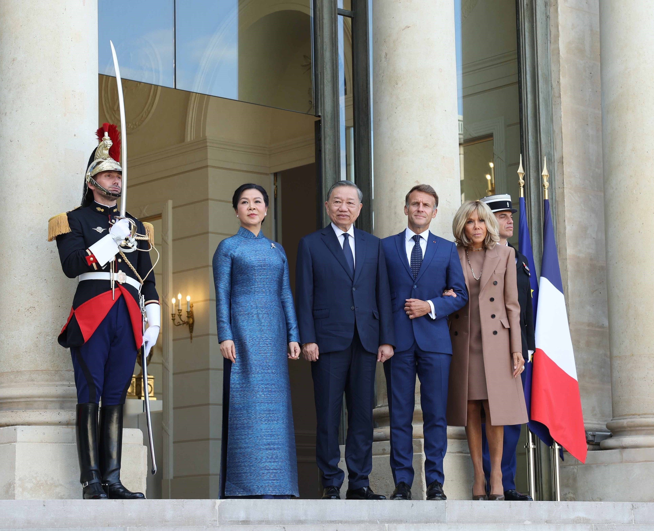 Top leader’s visits to Russia, France achieve comprehensive, substantive results: FM